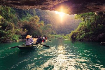 Tour tràng an