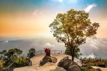 Du lịch núi bà đen